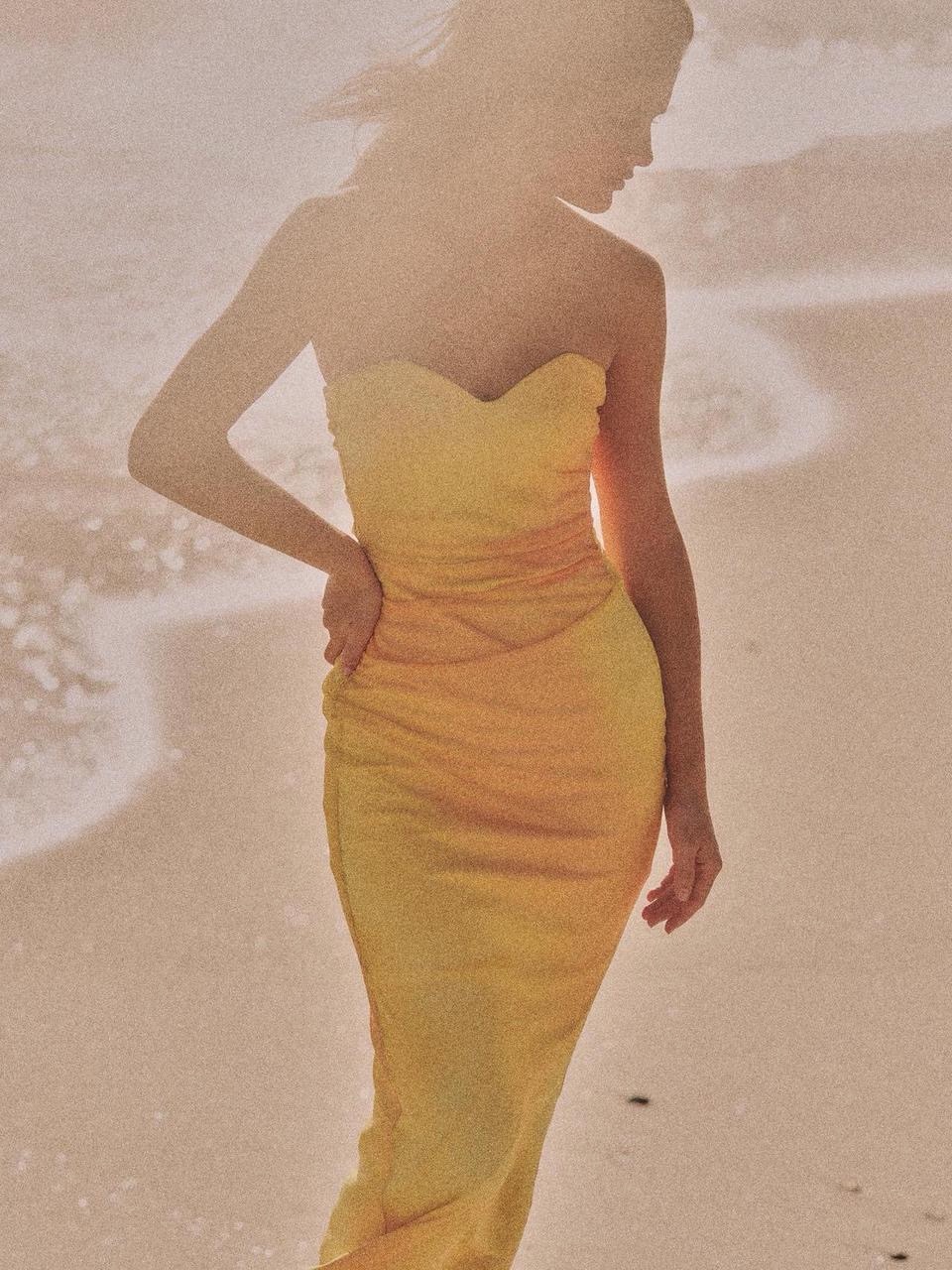 Zara Strapless Yellow Ruched Midi Dress Size Xs